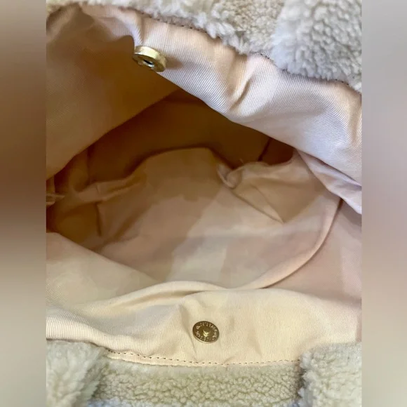 Prada Cream Cozy Teddy Bag! NWOT! - Picture 2 of 4